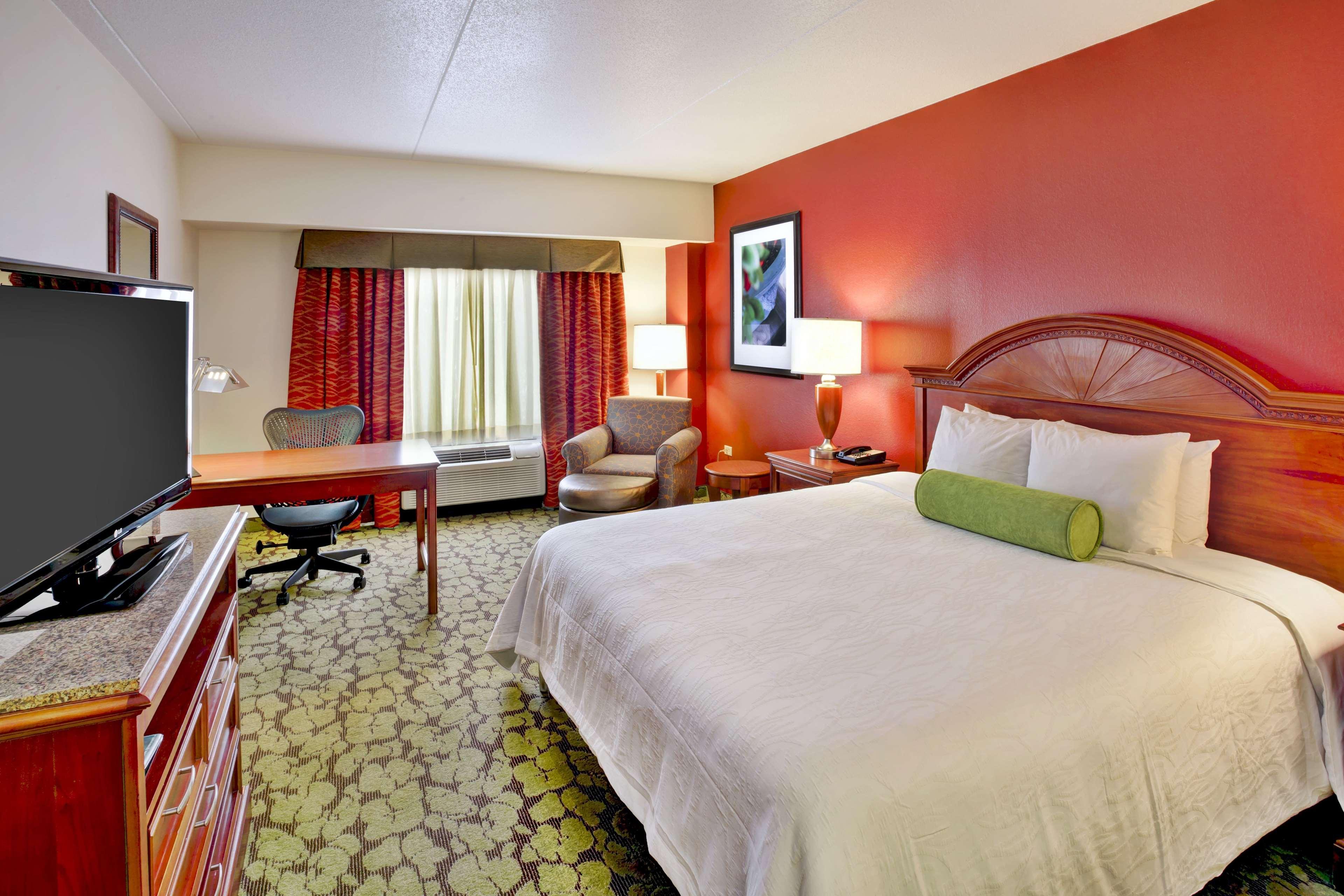 Hilton Garden Inn Chicago/Midway Airport Bedford Park Екстериор снимка
