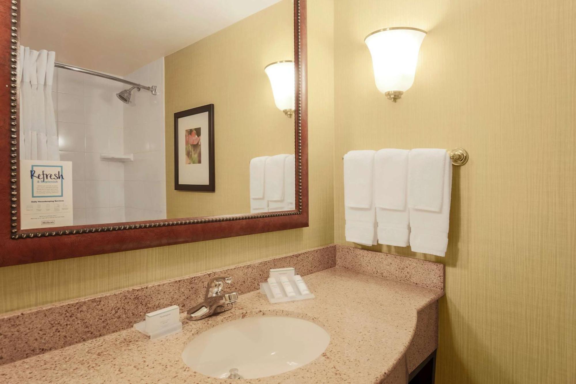 Hilton Garden Inn Chicago/Midway Airport Bedford Park Екстериор снимка