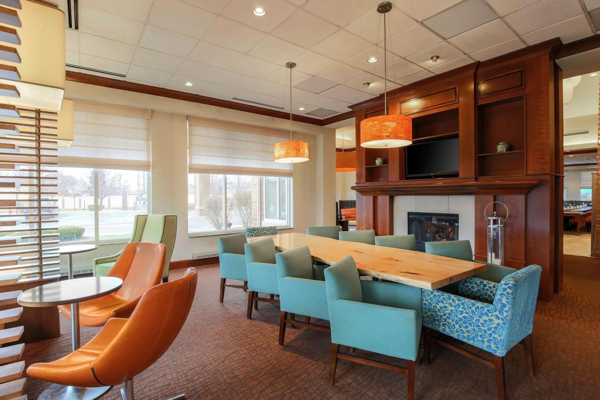 Hilton Garden Inn Chicago/Midway Airport Bedford Park Екстериор снимка